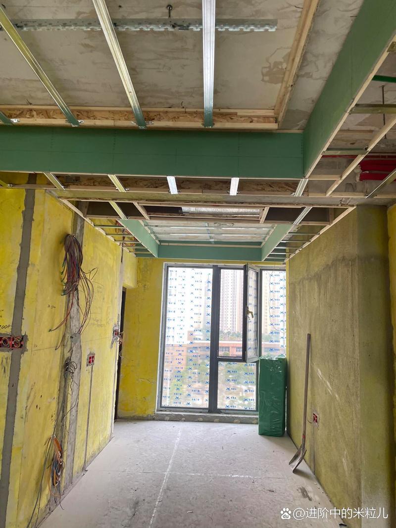 吊顶轻钢龙骨好还是木头好-吊顶用木头好还是用轻钢龙骨好？