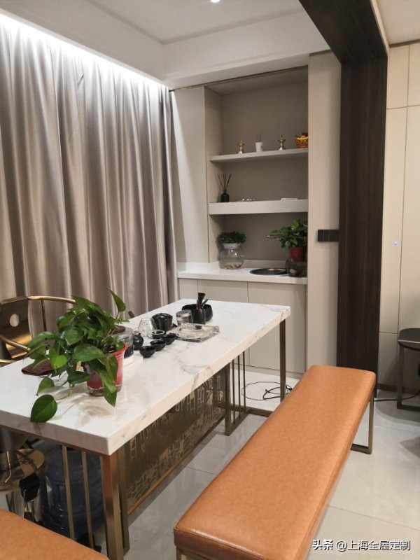 装饰装修设计效果图-你见过哪些让人惊艳的简约风室内装修设计案例？