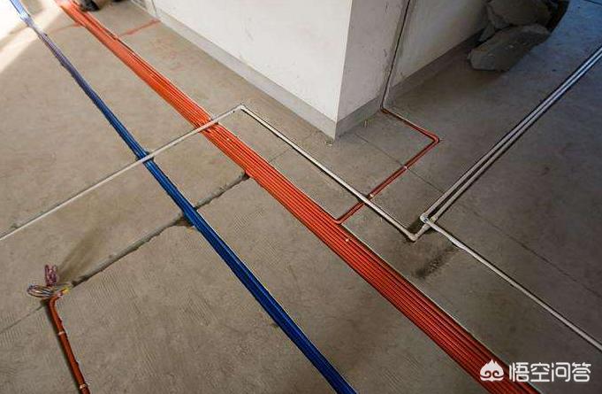 家装设计费用一般在总造价的多少-现在有两个工作可以选择，分别是造价和家装设计师，选哪个好？