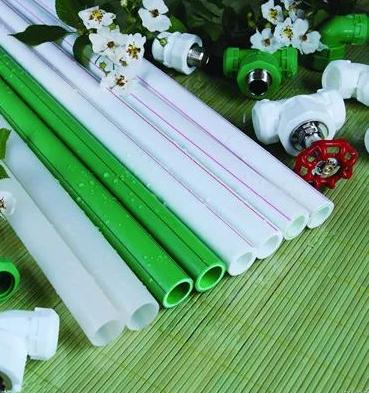 家装设计费用一般在总造价的多少-现在有两个工作可以选择，分别是造价和家装设计师，选哪个好？