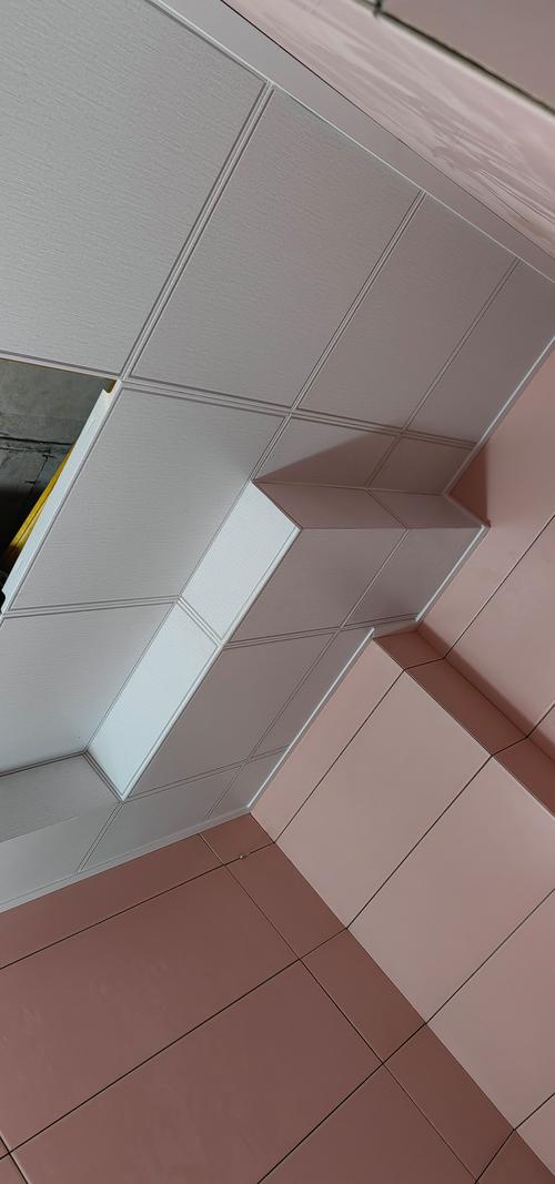 吊顶用什么材料便宜省钱-什么材质的吊顶最便宜？