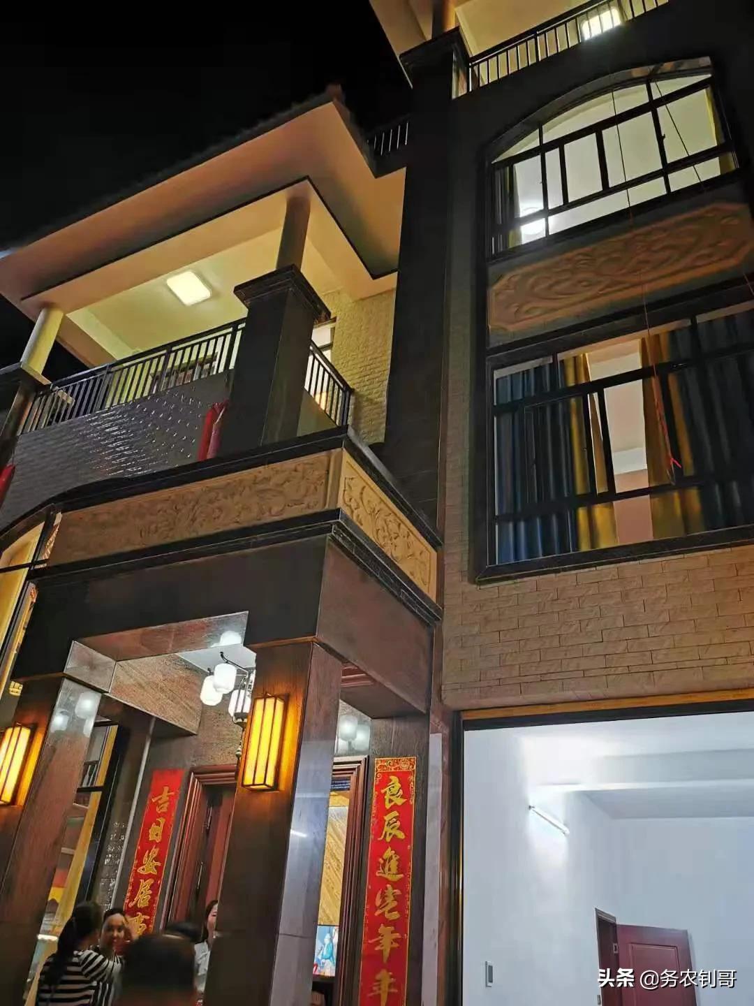 装修房请设计师要多少钱-自己装修，请设计师画图，这样靠谱吗？