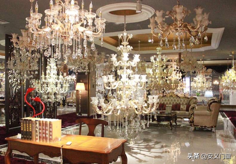 常用的吊顶材料有哪些-灯具店吊顶用什么材料好？