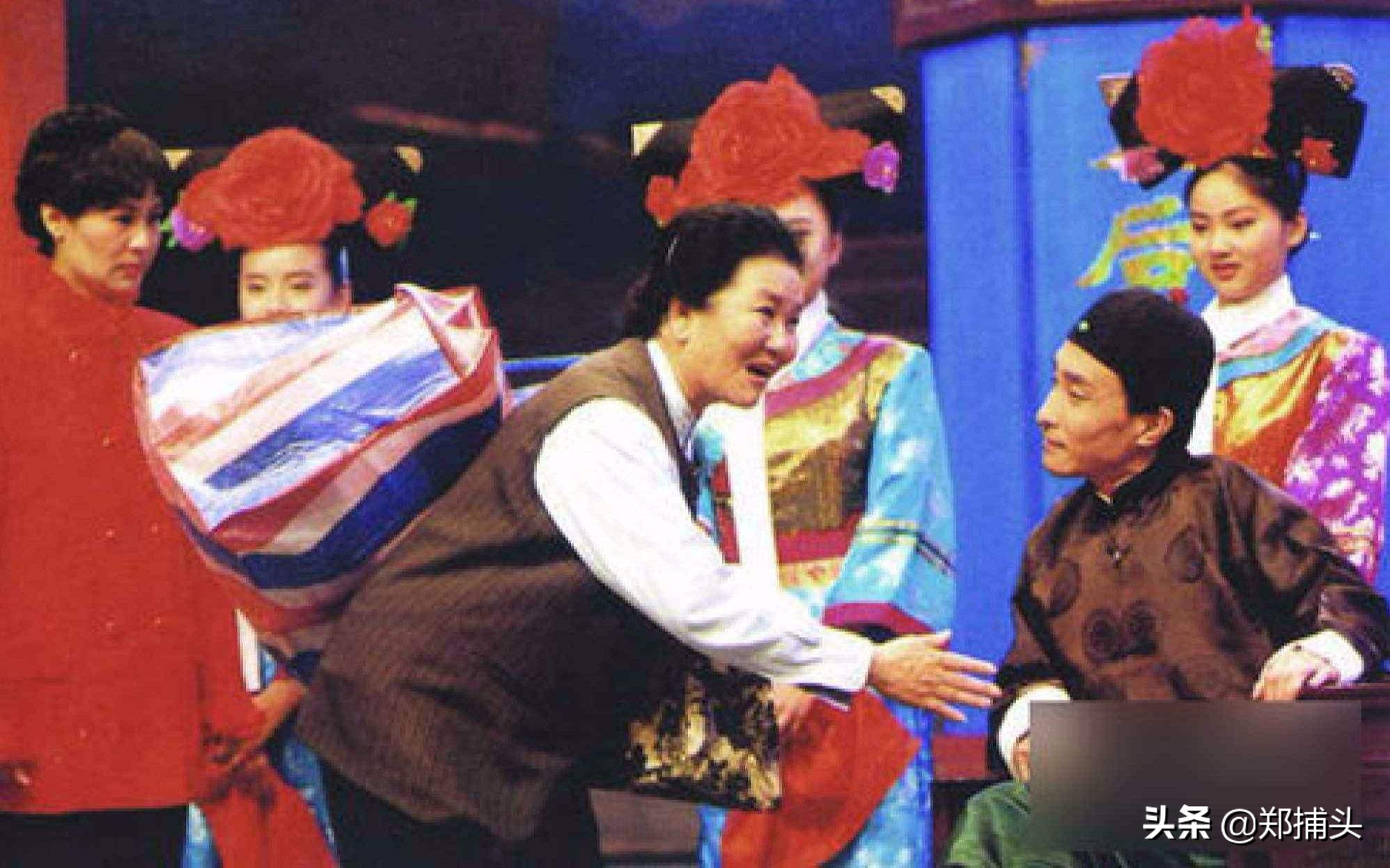 巩汉林小品有哪些-小品《走四方》里巩汉林唱“您看这道菜群英荟萃，要您老八十一点都不贵…”根据什么歌改编？