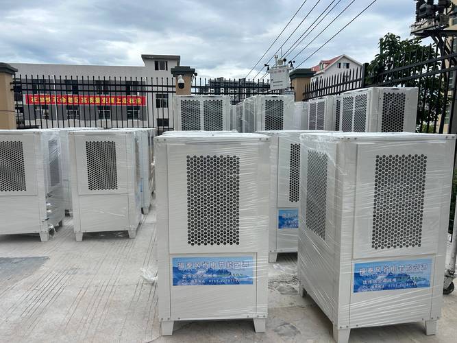 工厂办公楼室内效果图-10000平米以上的办公楼，夏季制冷，需要哪种型号的空调？