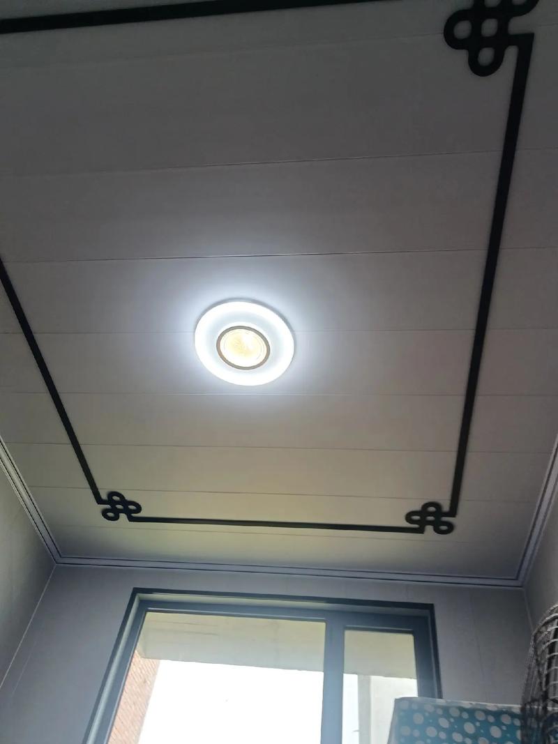 农村老房子简易吊顶-农村老房子用布吊顶方法？