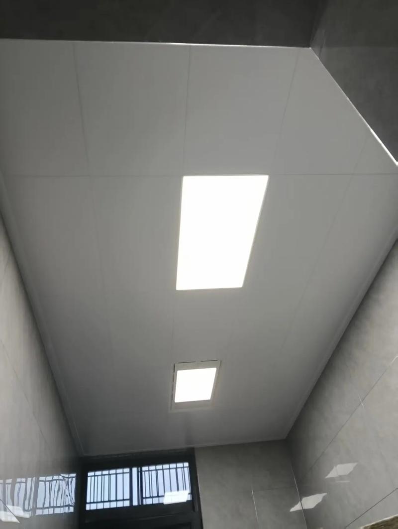 装修蜂窝板吊顶多少钱一平方米-铝蜂窝板吊顶包安装多少一平？